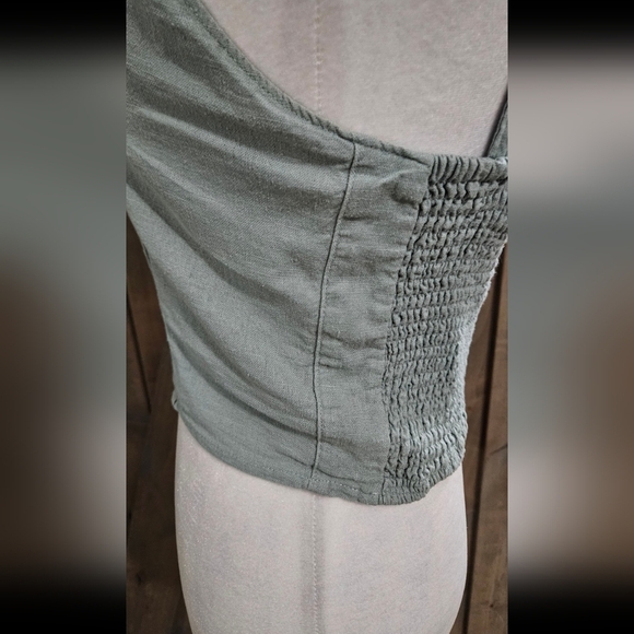 ABERCROMBIE Linen Blend Sweetheart Neckline Tailored Top In Sage. Size Medium - Picture 6 of 12